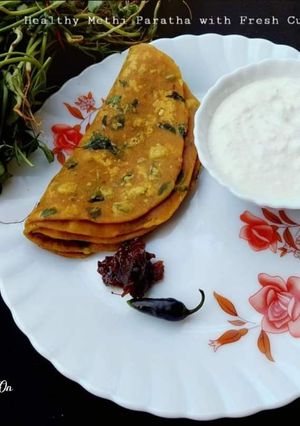 মেথি শাকের পরোটা (Methi shaker porota recipe in bengali) রেসিপির প্রধান ছবি