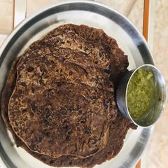 A picture of Ragi Chilla.