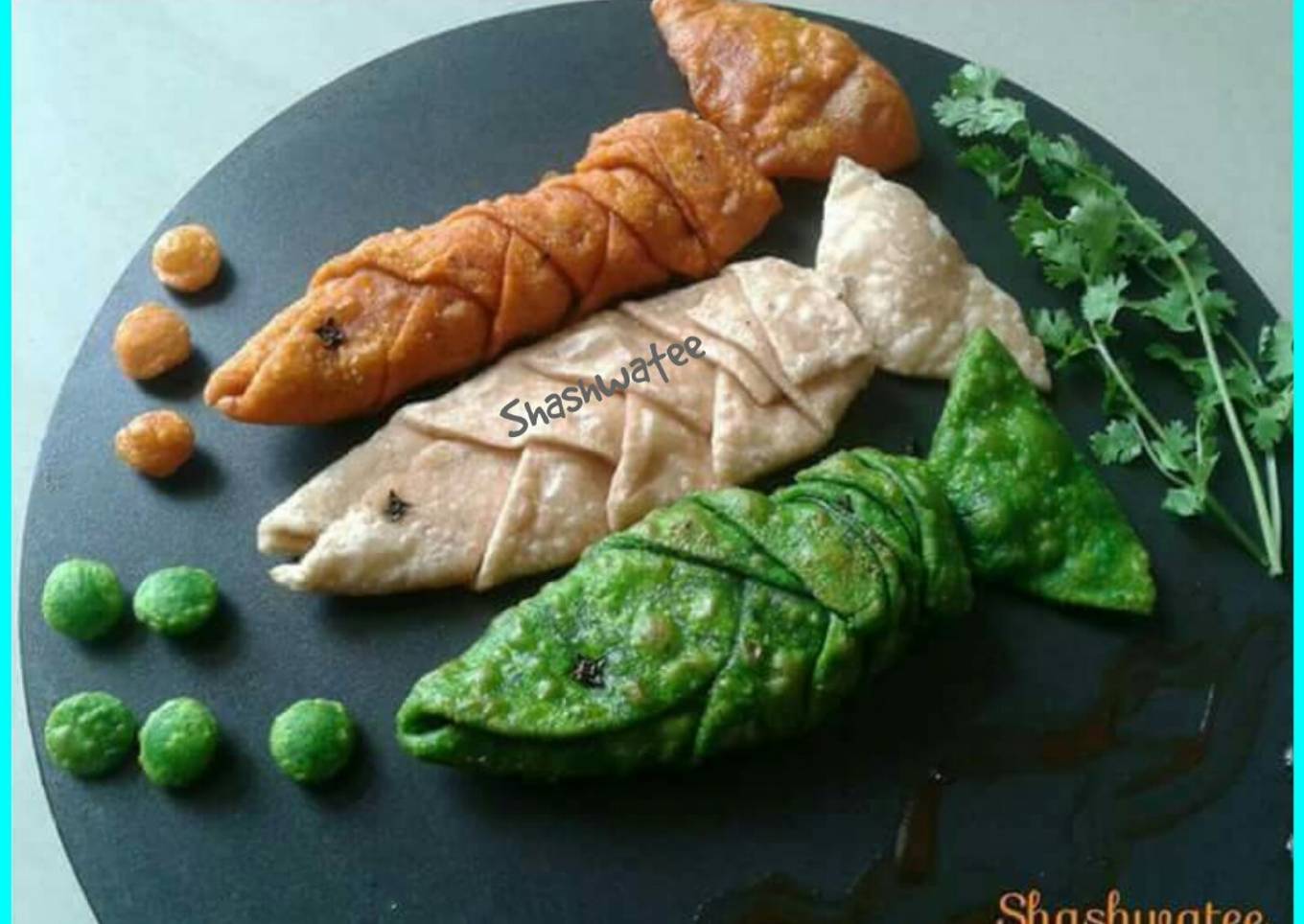 Tricolor fish shaped samosa