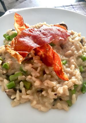 Foto resep Risotto ai funghi con asparagi (risotto dengan jamur dan asparagus) resep ibu mertua