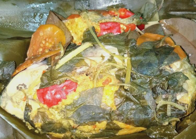 Bumbu mengolah Pepes ikan mas Lezat