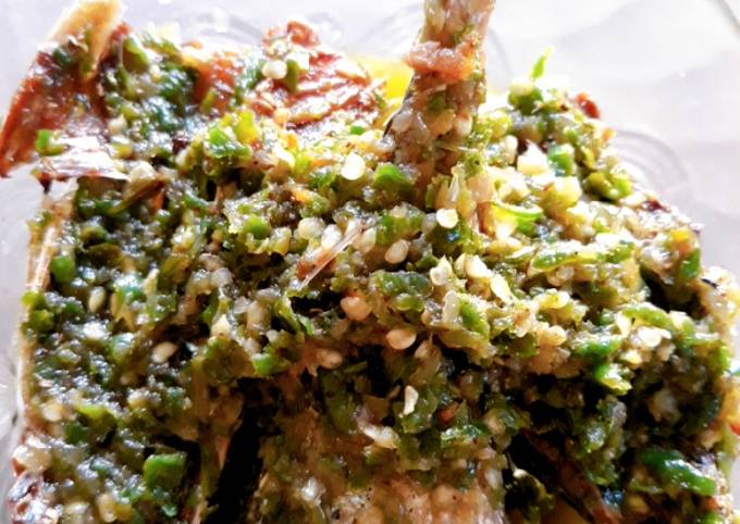 Cara Gampang Menyiapkan Ikan Asin Sambel Kencur Cabe Ijo Anti Gagal