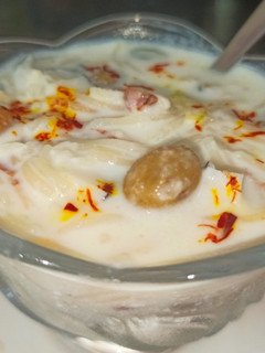 सेवई की खीर (sewai ki kheer recipe in Hindi) रेसिपी मुख्य फोटो