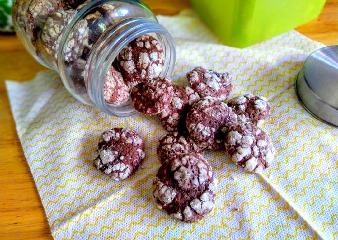 Crinkle Chocolate Cookies