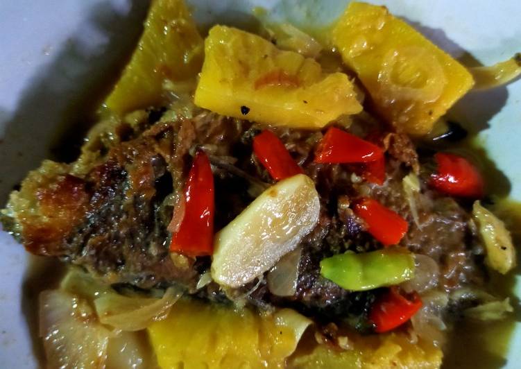 Resep Nila berpadu nanas, Enak