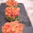 Tartare di salmone e avocado