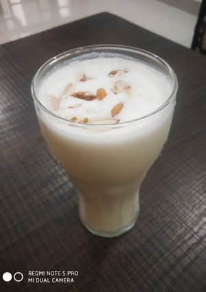 A picture of Sweet creamy lassi.