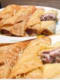 Rotoli di crepes con crema di radicchio, noci e mascarpone