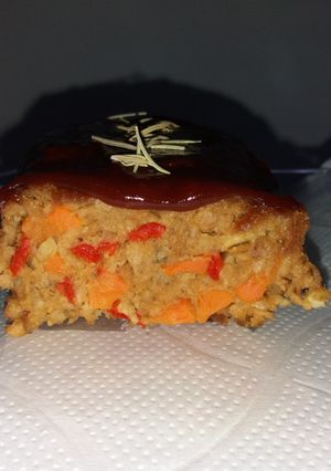 Una foto de Pan de carne vegetal relleno