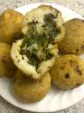 Bolitas de maíz rellenas de espinaca y calabaza