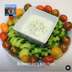 A picture of Bobeccan’s Tzatziki Sauce.