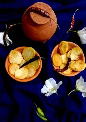 গোল গোল আলুভাজা (gol gol aloo bhaja recipe in Bengali) রেসিপির প্রধান ছবি