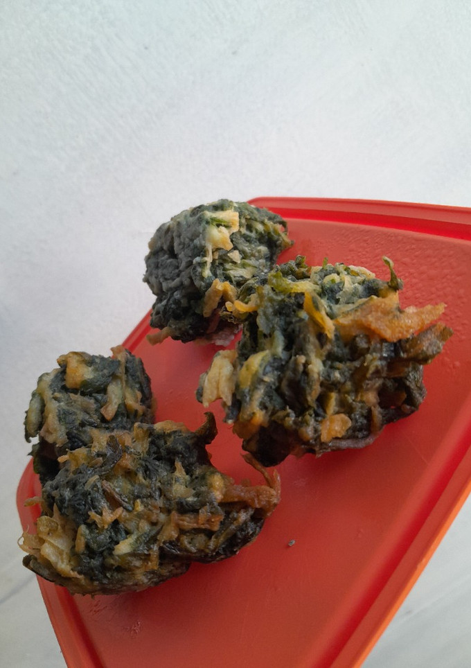 Una foto de Buñuelos de acelga