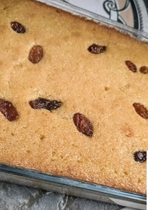 A picture of Semolina cake:basbousa.