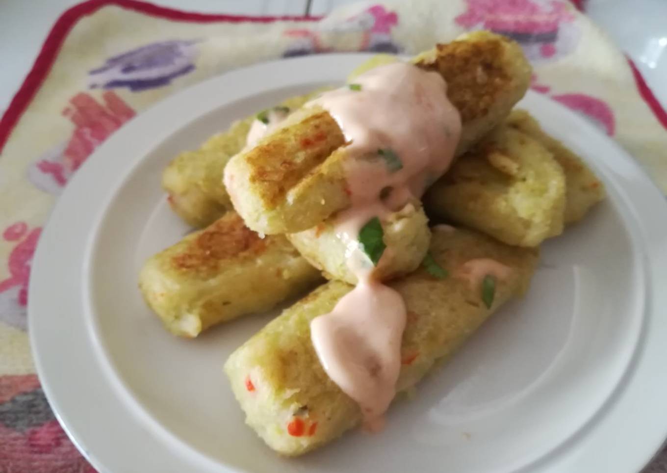 Taquitos de Chayota rellenos con Queso