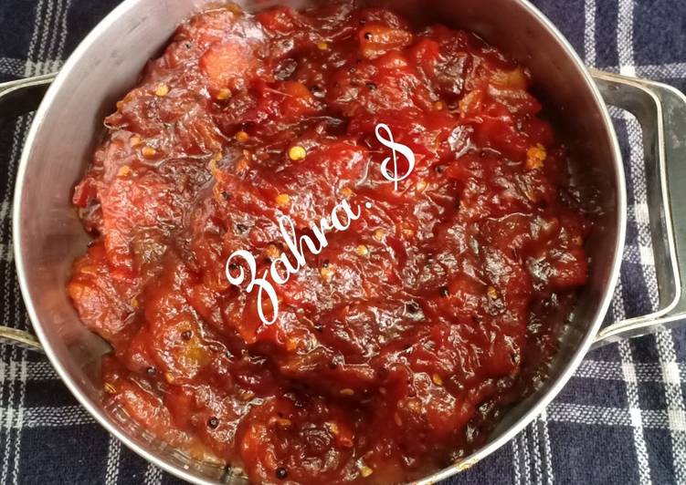Steps to Prepare Quick Tomato and Dates Chutney