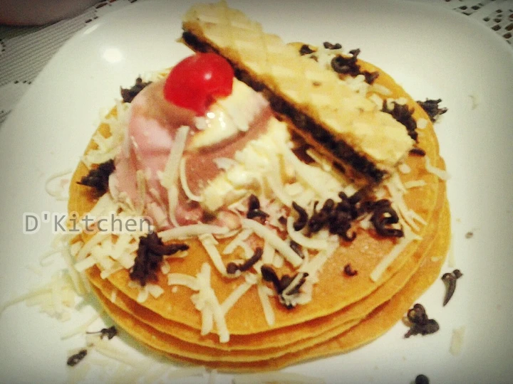 Cara Gampang Menyiapkan Resep  Pancake with Strawberry Ice Cream and Crunchy Waffel yang Lezat, Enak Banget