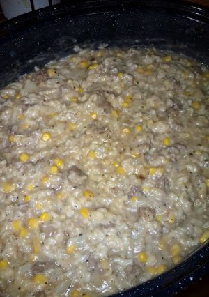 A picture of Hamburger Casserole.