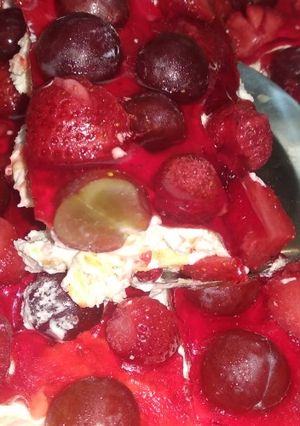 صورة لوصفة تشيز كيك بصوص الفراوله 😋 اسهل طريقه