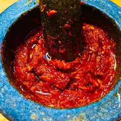 A picture of Kathiyawadi Lasan ni chutney.