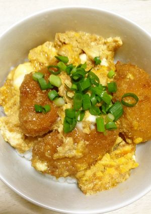 A picture of Chicken Tender Katsu Donburi.