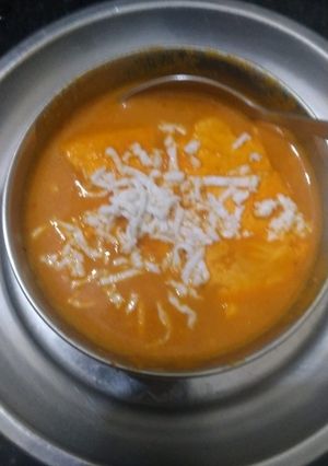 शाही पनीर (shahi paneer recipe in Hindi) रेसिपी मुख्य फोटो