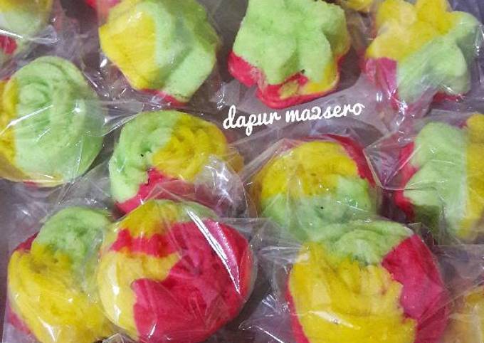  Resep  Bolu  kukus warna  warni  oleh Zeti Dapur Ma2sero Cookpad