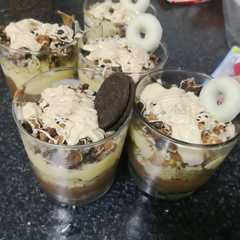 Una foto de Postre rápido y no engorda😋😋😋😋