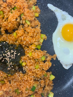Foto resep Yachae Pokkeumbab (Nasi Goreng Sayur) Ala Anak Kos Korea