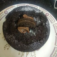 A picture of Orea biscuit cake.