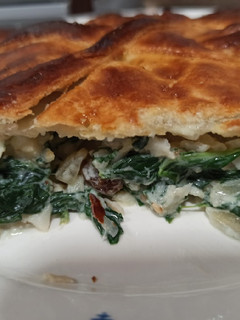 Una foto de Empanada de merluza y espinacas