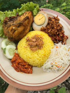 Foto resep Nasi Kuning Ricecooker