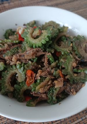 Foto resep Tumis pare ikan asin