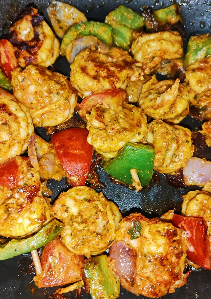 தந்தூரி இறால் டிக்கா(tandoori prawn tikka recipe in tamil) செய்முறை முக்கிய புகைப்படம்
