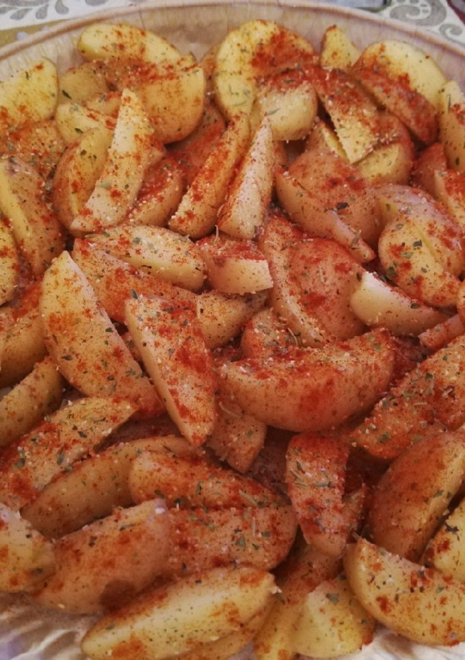 Una foto de Patatas gajo especiadas al horno