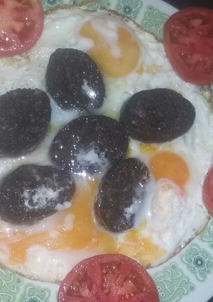 صورة لوصفة باسطرمة بالبيض على طريقتي