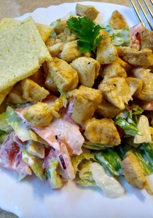 Joghurtos csirkesaláta recept fotója