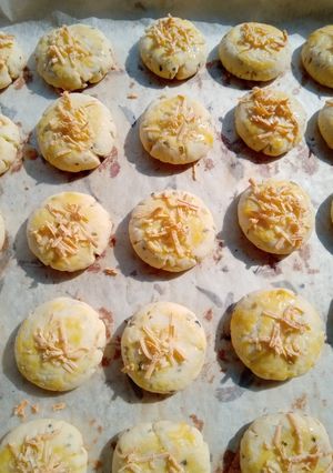 Foto resep Garlic cheese cookies