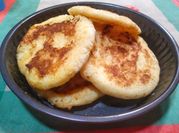 Una foto de rellenos de arepas