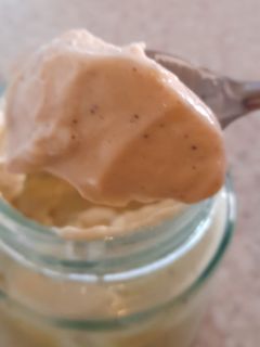 عکسی از دستور سس سفید