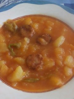 Una foto de Patatas a la riojana