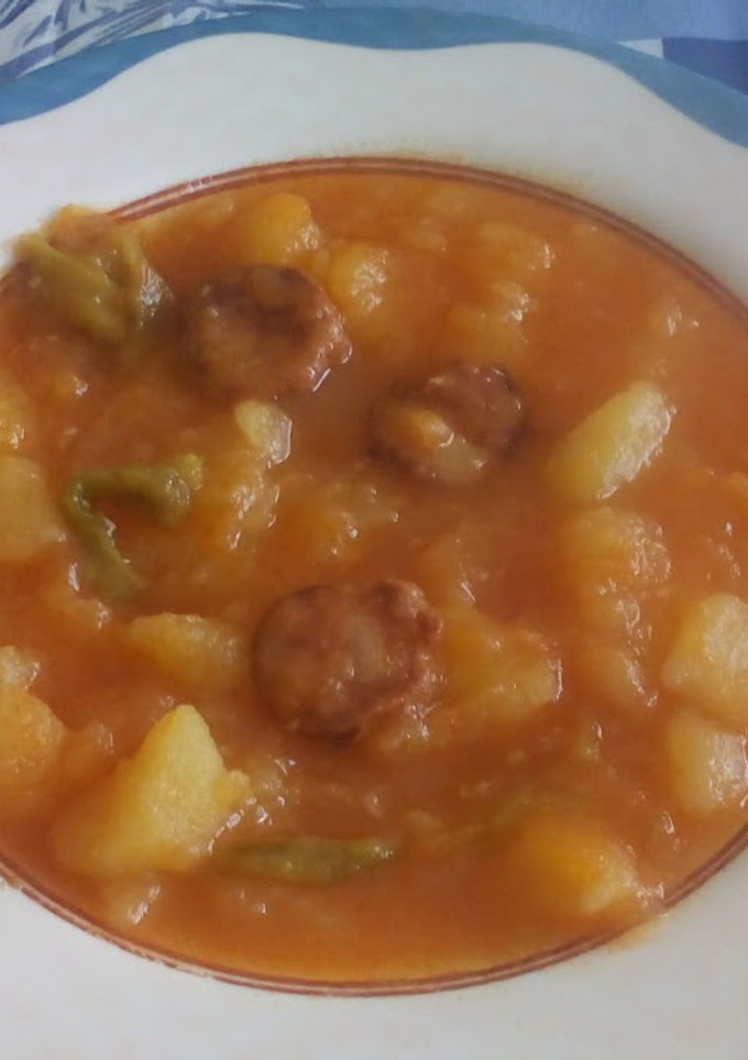 Una foto de Patatas a la riojana