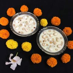 A picture of Foxnut Payesh.