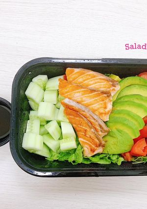 Hình của món Salad cá hồi + sốt dấm tỏi (eat clean).