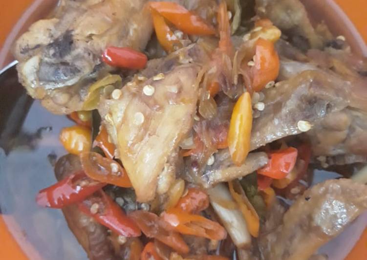 Ayam kecap rawit pedas