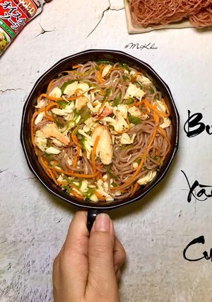 Hình của món Bún xào cua.