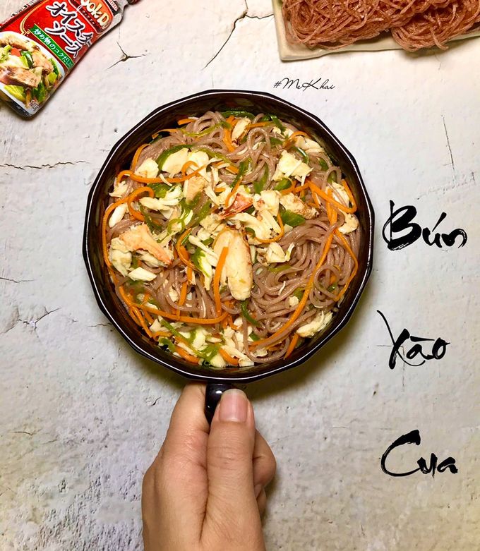 Hình của món Bún xào cua.
