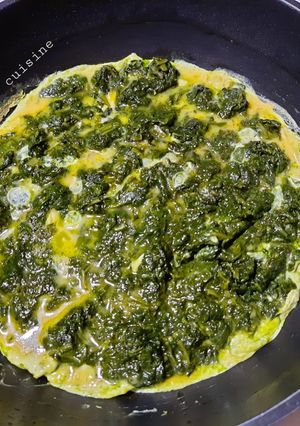 Une photo de Poêlée d'épinards aux œufs 🍴