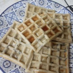 A picture of How to make waffles.