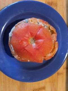 Une photo de Tomate farcie à la brebis